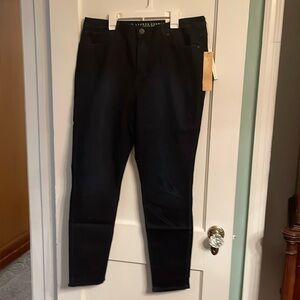 NWT women’s Lauren Conrad high-rise jegging, size 16, dark wash